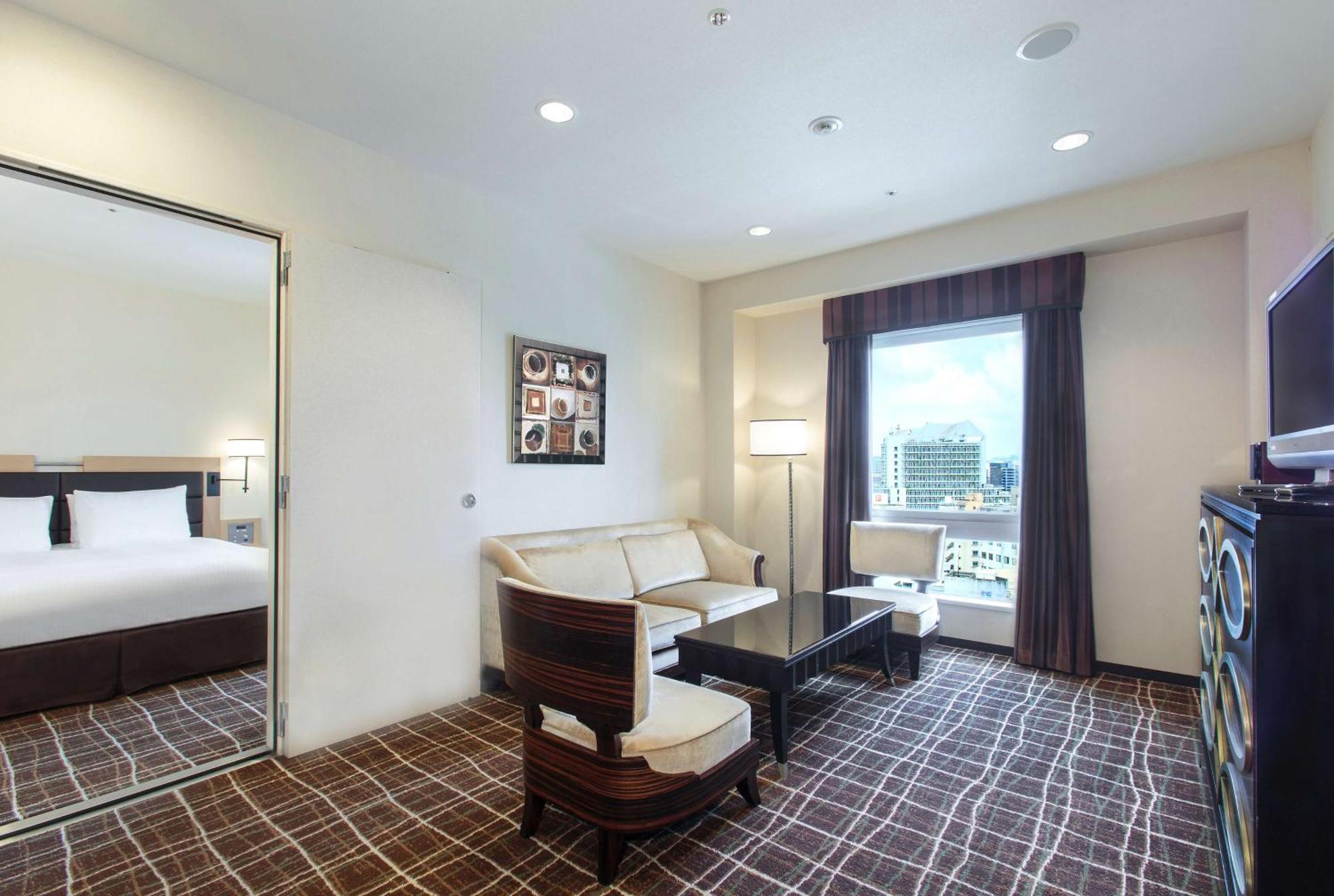 Doubletree By Hilton Naha Hotel Exterior photo