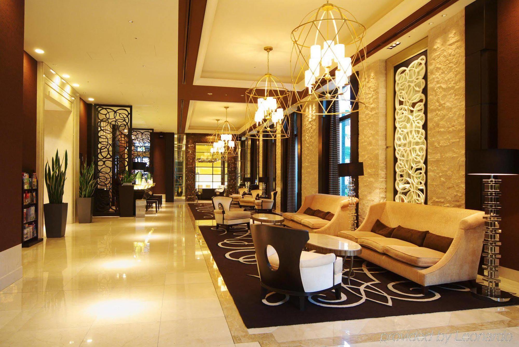 Doubletree By Hilton Naha Hotel Interior photo