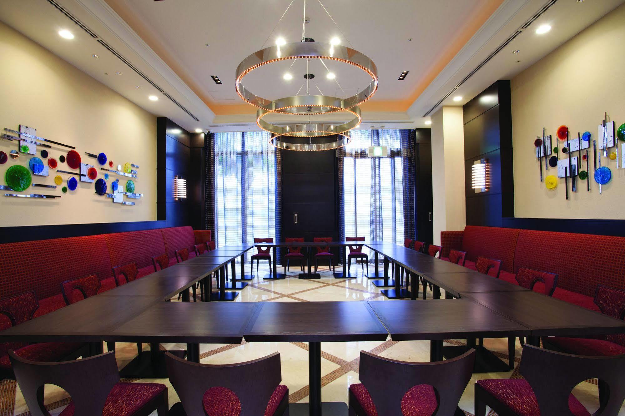 Doubletree By Hilton Naha Hotel Exterior photo