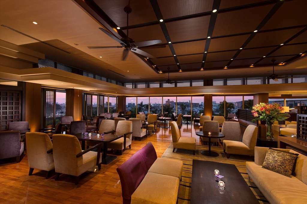 Doubletree By Hilton Naha Hotel Restaurant photo